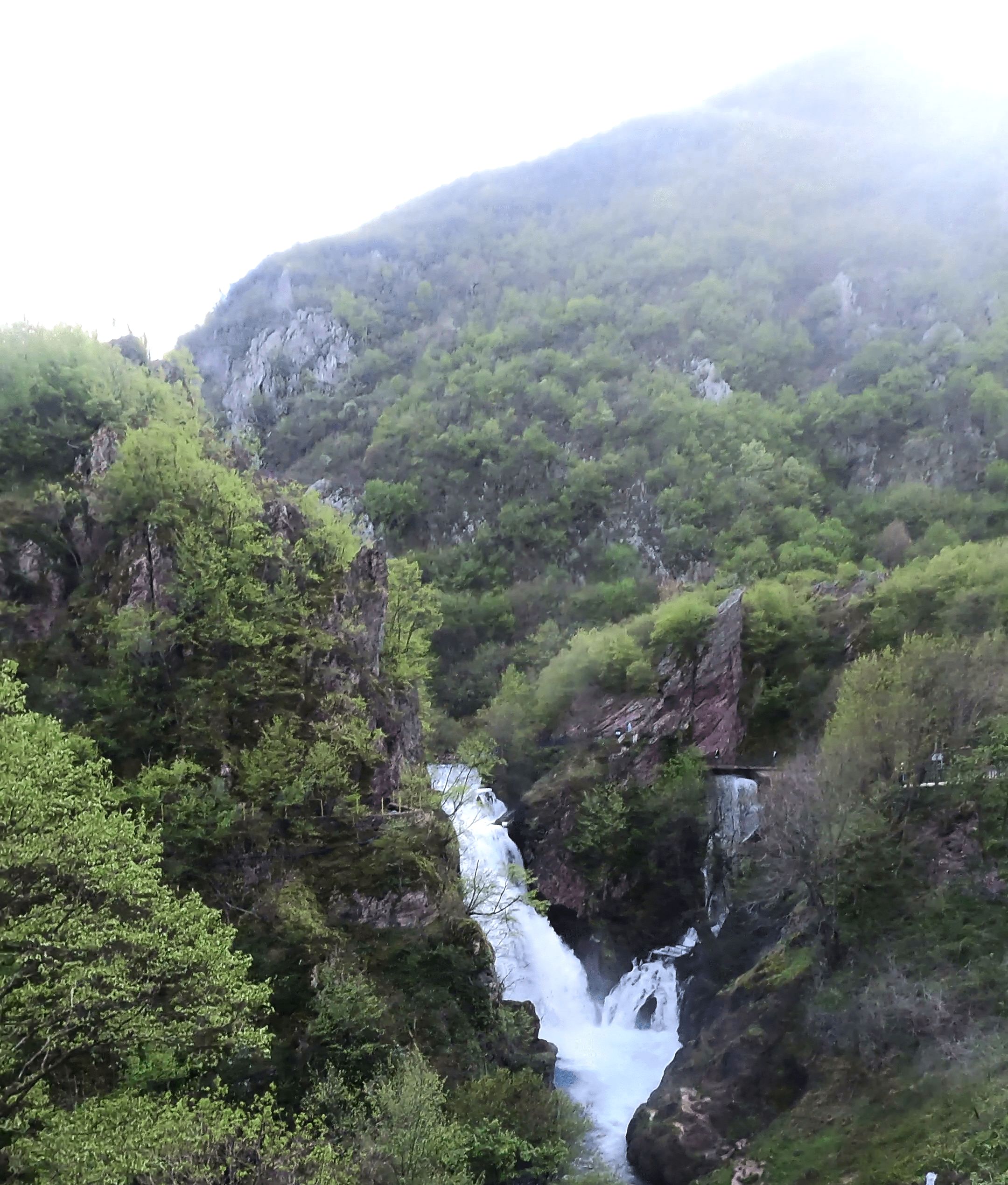 White Drin Waterfalls